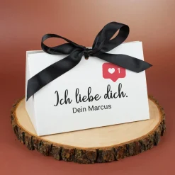 Personalisierte Geschenkverpackung 'Ich liebe dich' mit Wunschtext für Valentinstag & Paare