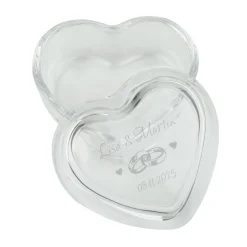 Personalisierte Glasdose in Herzform von Leonardo mit Ringmotiv, Namen, Datum | Geschenk zur Hochzeit