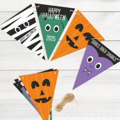 Personalisierte Halloween-Wimpelkette mit Wunschtext und Jahr | Dekoration für Halloween