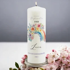 Personalisierte Kerze mit Regenbogen-Motiv | Kommunion, Konfirmation, Taufe, Jugendweihe