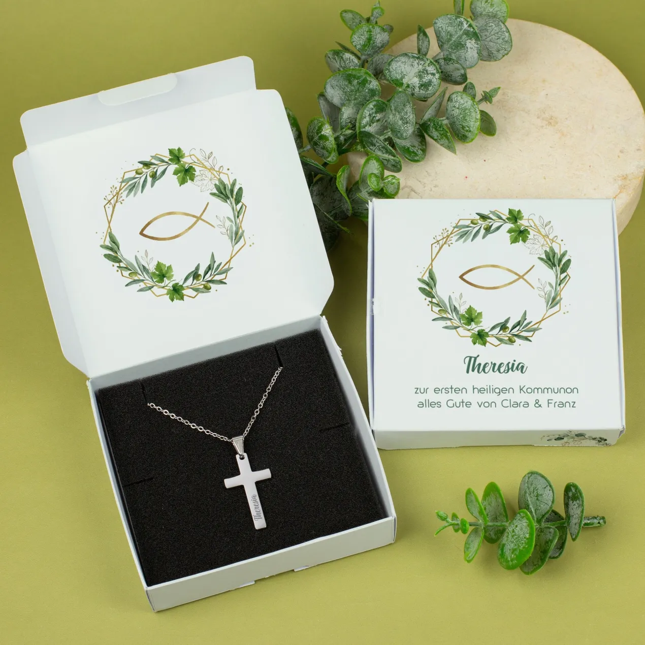 Personalisierte Kreuzkette mit Geschenkbox zur Taufe, Kommunion, Konfirmation oder Firmung | Ichthys