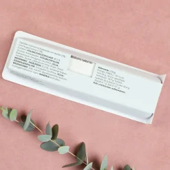 Personalisierter duplo Riegel als Gastgeschenk zur Hochzeit mit Namen & Datum | Schön, dass du da bist!