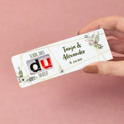 Personalisierter duplo Riegel als Gastgeschenk zur Hochzeit mit Namen & Datum | Schön, dass du da bist!