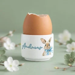 Personalisierter Eierbecher zu Ostern mit Name | Keramik Eierbecher mit Hasenmotiv als Ostergeschenk
