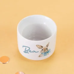 Personalisierter Eierbecher zu Ostern mit Name | Keramik Eierbecher mit Hasenmotiv als Ostergeschenk