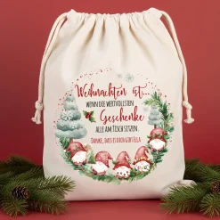 Personalisierter Geschenksack zu Weihnachten mit Wichtelmotiv | Geschenkverpackung in 3 Größen