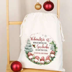 Personalisierter Geschenksack zu Weihnachten mit Wichtelmotiv | Geschenkverpackung in 3 Größen