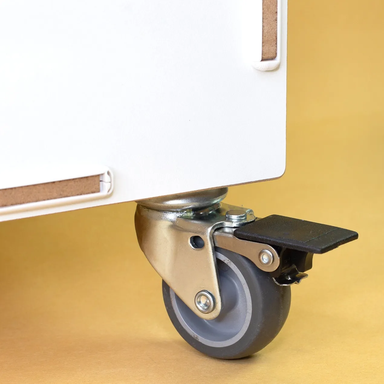Personalisierte Rollbox aus Holz von clipfritz - Spielzeugkiste mit Weltraum Motiv & Name für Jungen