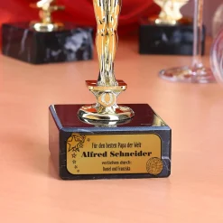 Personalisierter Pokal mit Wunschgravur, klein