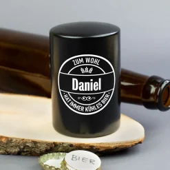 Personalisierter Push-Up Flaschenöffner mit Name & Biermotiv | Geschenk für Männer & Vatertag
