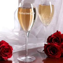 Personalisiertes Champagnerglas Herzen