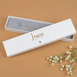 Personalisierte Schmuckverpackung mit Name & Herzsymbol | Geschenkbox für Armbänder mit Farbauswahl