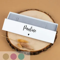 Personalisierte Schmuckverpackung mit Name & Herzsymbol | Geschenkbox für Armbänder mit Farbauswahl