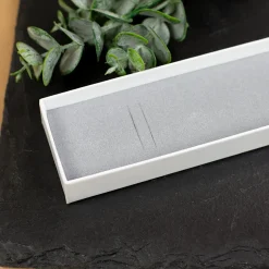 Personalisierte Schmuckverpackung mit Name & Herzsymbol | Geschenkbox für Armbänder mit Farbauswahl