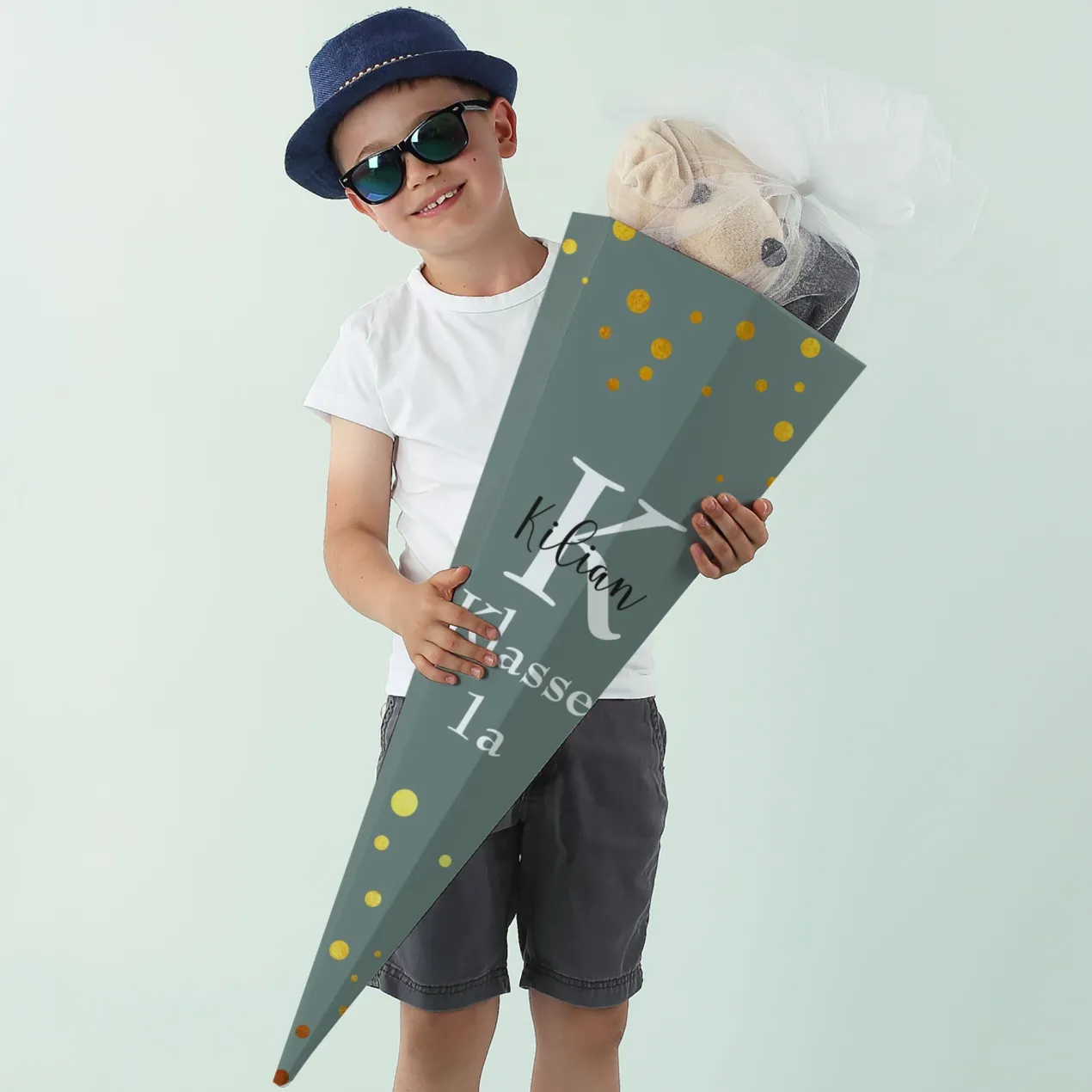 Personalisierte Schultüte für Mädchen und Jungen mit Initiale, Name & Wunschtext | Farbauswahl