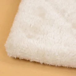 Personalisiertes clipfritz Katzenhaus aus Holz mit Futterstation & Kissen | Geschenk für Katzen