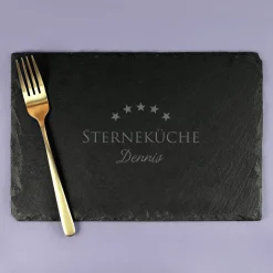 Personalisierte Servierplatte aus Schiefer mit Name | Rechteckig | Sterneküche-Motiv