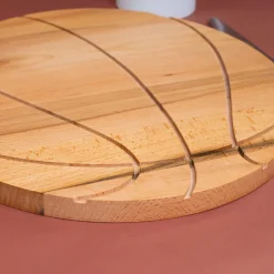 Personalisiertes Frühstücksbrett & Schneidebrett im Basketball-Design aus Buchenholz für Sportfans