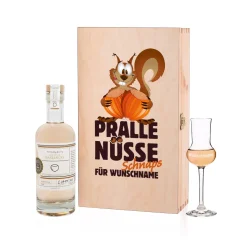 Personalisiertes Geschenkset mit Grappaglas und Haselnussschnaps