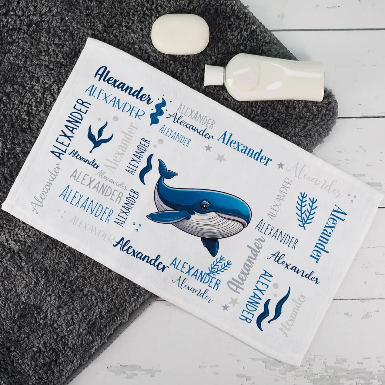 Personalisiertes Handtuch mit coolem Meerestier-Motiv und Namen