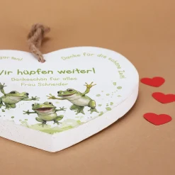 Personalisiertes Holzherz – Abschiedsgeschenk für den Kindergarten & Erzieher