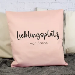 Personalisiertes Kissen 'Lieblingsplatz' mit Wunschtext | Geschenk zum Einzug & Hausbau für Wohnung