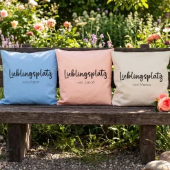 Personalisiertes Kissen 'Lieblingsplatz' mit Wunschtext | Geschenk zum Einzug & Hausbau für Wohnung