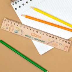 Personalisiertes Lineal aus Holz mit Name & Wunschtext | 20 cm | Schulsachen Motiv