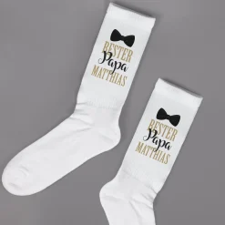 Personalisierte Socken in weiß 'Bester Papa' mit Name | Geschenk zum Vatertag für Männer & Papas