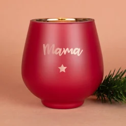 Personalisiertes Windlicht zu Weihnachten graviert mit Name & Sternmotiv in Rot oder Grün