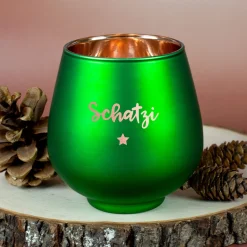 Personalisiertes Windlicht zu Weihnachten graviert mit Name & Sternmotiv in Rot oder Grün