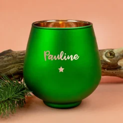 Personalisiertes Windlicht zu Weihnachten graviert mit Name & Sternmotiv in Rot oder Grün
