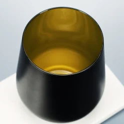 Personalisiertes Windlicht als Trauerkerze mit Gravur und Calla-Motiv | Weiß & Schwarz