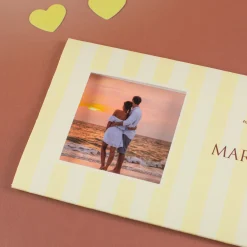 Personalisierte Ziehkarte als Hochzeitseinladung mit Fotos & Wunschtext | Effektkarte mit Überraschung