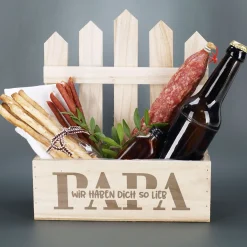 Pflanzkorb für Papa personalisiert in Zaunoptik | Holz Geschenkkorb zum Vatertag & Geburtstag