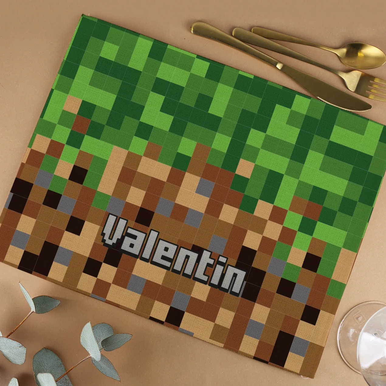 Platzdeckchen aus Stoff im Pixel-Art-Design mit Name personalisiert für Kinder und Gamer