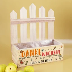 Präsentkorb mit Zaun als Dankeschön für Erzieherinnen & Lehrer | Holz Geschenkkorb