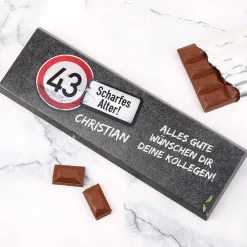 Riesige Schokolade zum Geburtstag - Achtung Alter