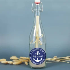 Romantische Flaschenpost mit maritimen Aufkleber und Ihren Wunschnamen