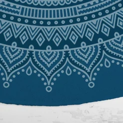 Runder Wohnteppich mit Mandala und Wunschtext in vier Farben