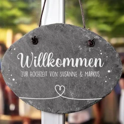 Runde Schieferplatte - Willkommen - mit Namensaufdruck