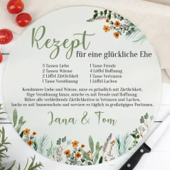 Rundes Glasbrettchen mit Rezept für eine glückliche Ehe und Ihren Wunschnamen