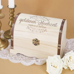 Schatztruhe als Geldgeschenk zur goldenen Hochzeit