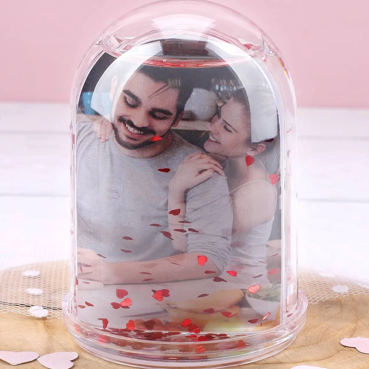 Schneekugel zum Valentinstag mit Ihren zwei Lieblingsfotos