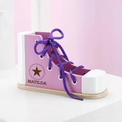 Schnürschuh zum Schleife binden lernen aus Holz in lila