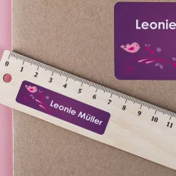 Schulaufkleber im Set mit floralem Motiv in violett