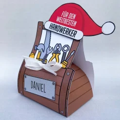 Süßer Weihnachtsgruß - Werkzeugkasten mit Name und Lindorkugeln
