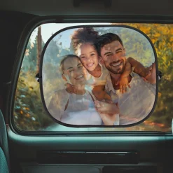 Sonnenschutz für das Autofenster mit persönlichen Foto bedruckt