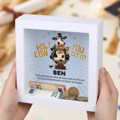 Spardose als personalisiertes Geldgeschenk zu Schulabschluss, Abitur & Studium | Holy Cow