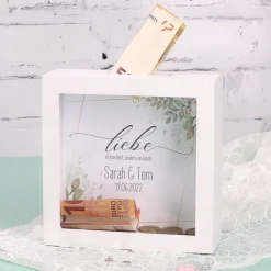 Spardose zur Hochzeit - Liebe ist kein Wort, sondern ein Gefühl - mit Namen